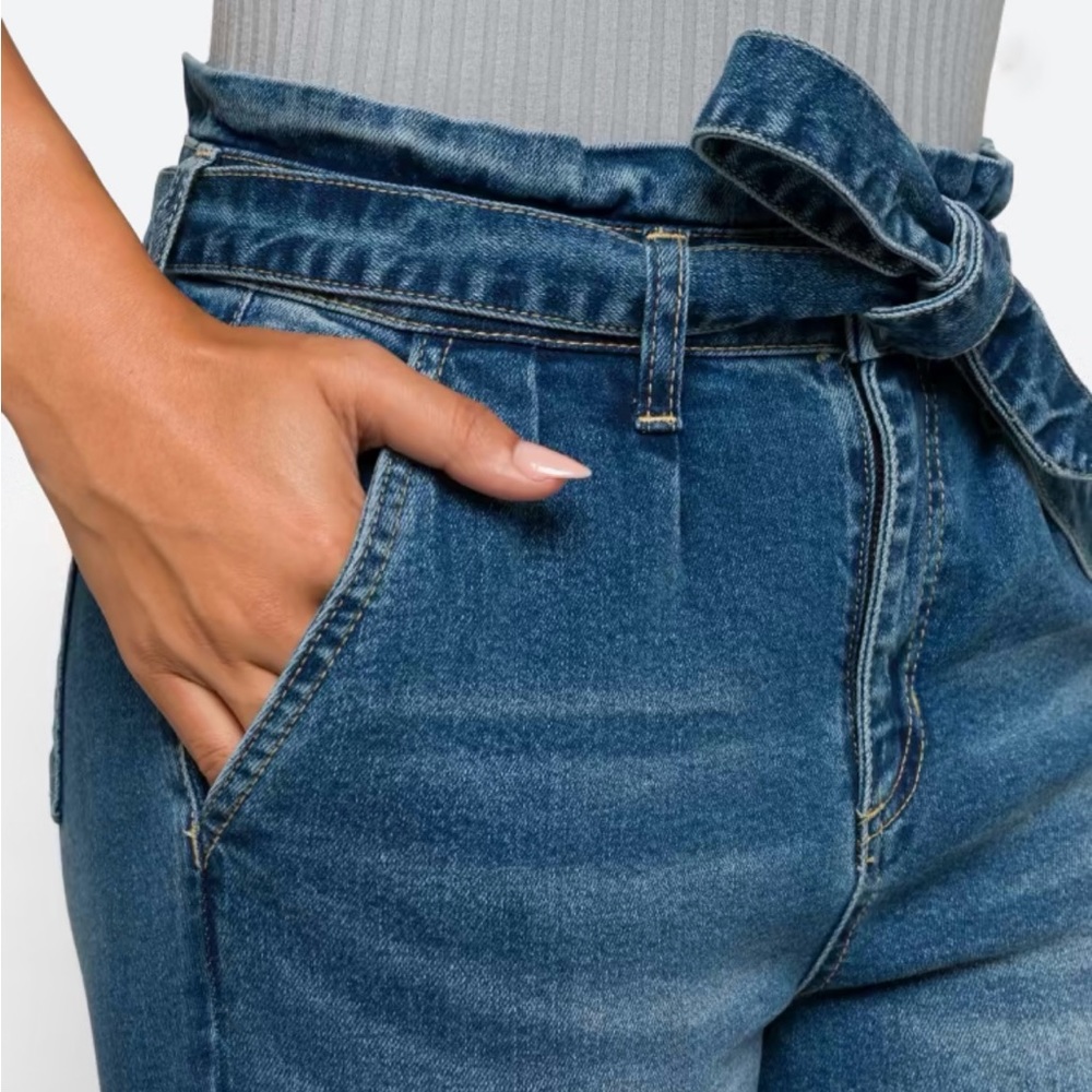 NWT Tie Waist Jeans in Size 8